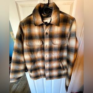 AMERICAN EAGLE Brown Flannel Outerwear Jacket. Men’s Size Medium.